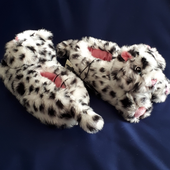 NEW George Girls Character Slippers - Picture 4 of 4